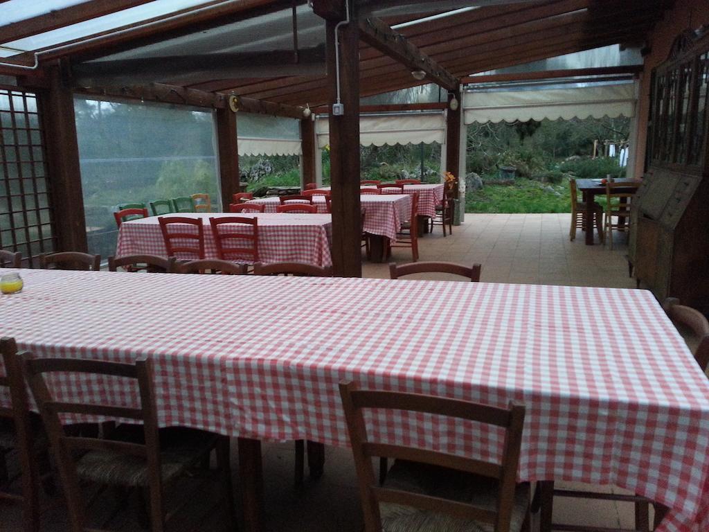 Agriturismo "La Rosa Canina" Bed and Breakfast Lerici Exteriör bild